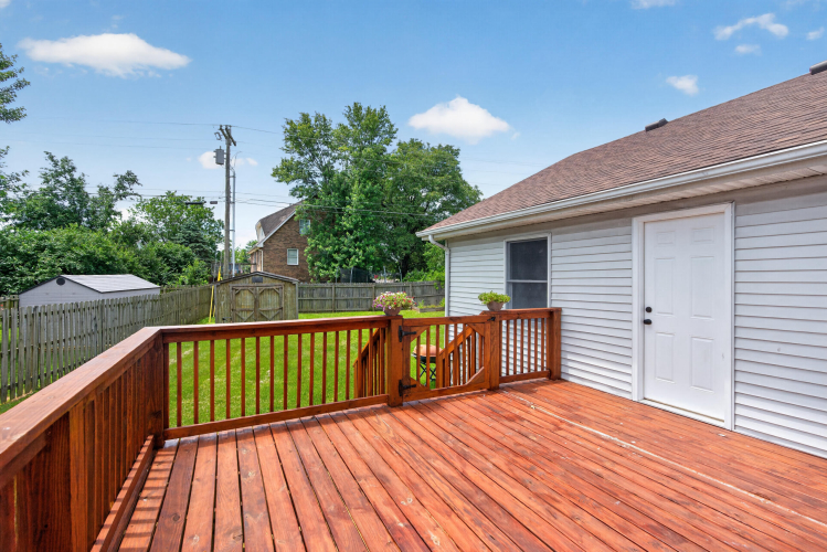 Listing Image 15