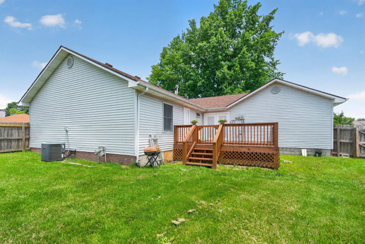Listing Image 16