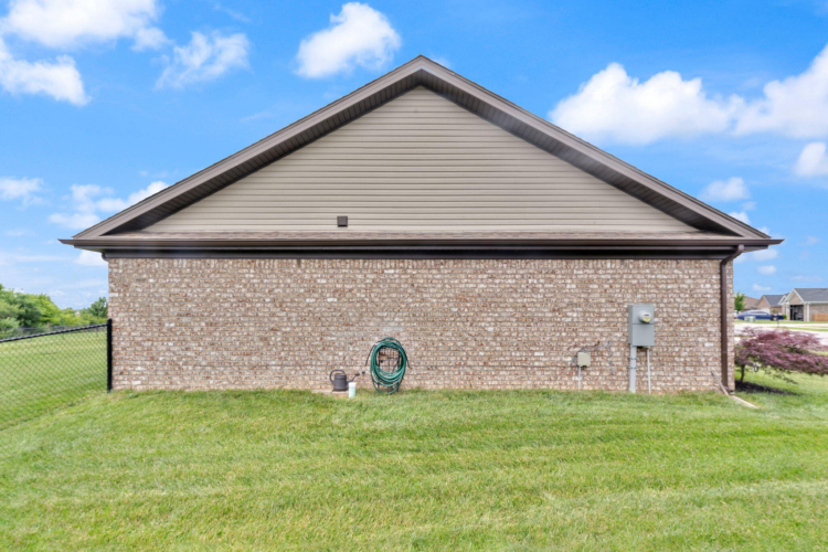 Listing Image 53