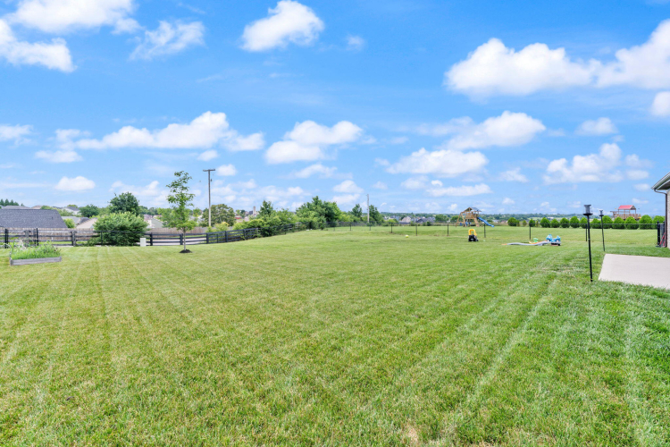 Listing Image 62