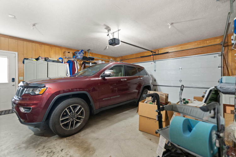 Listing Image 52