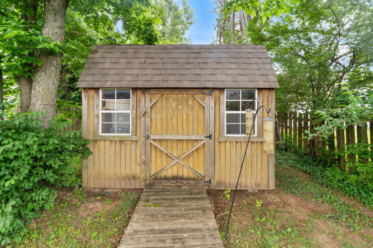 Listing Image 67