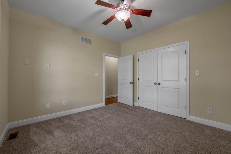 Listing Image 39
