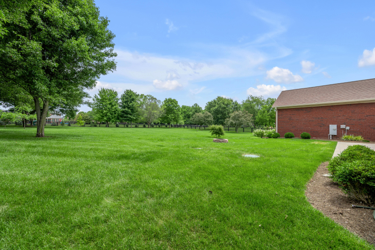 Listing Image 56