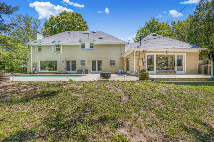 Listing Image 50