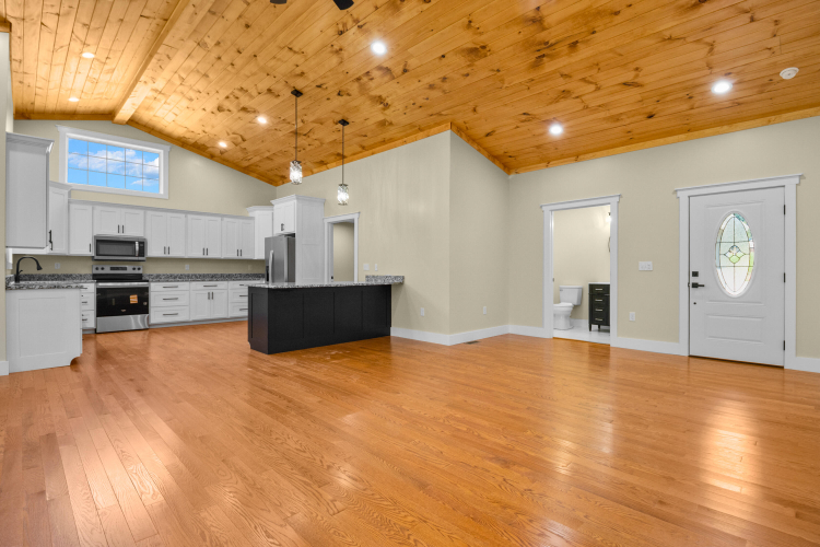 Listing Image 9