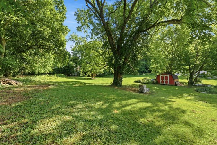 Listing Image 33