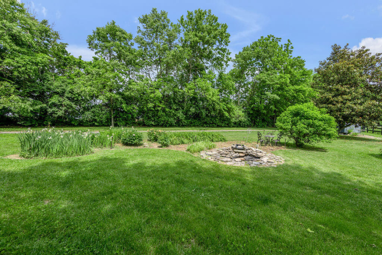 Listing Image 48