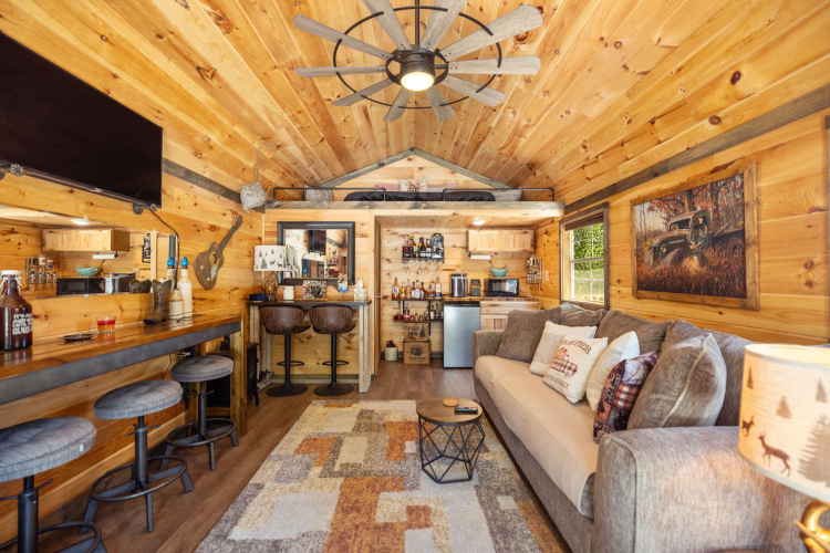 Listing Image 14