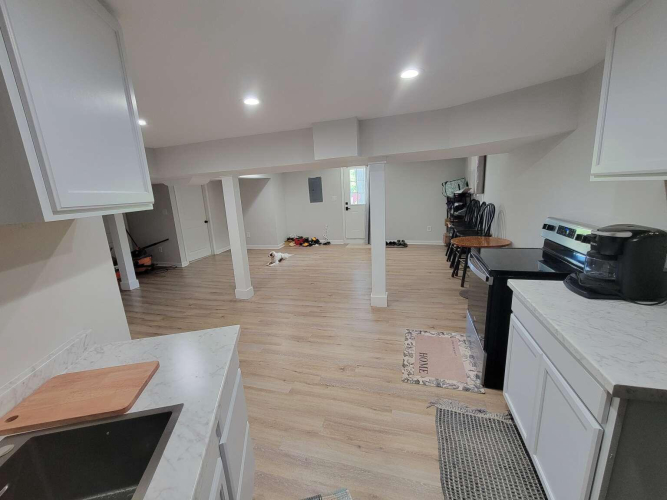 Listing Image 20