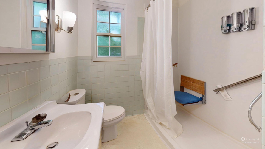 Listing Image 20