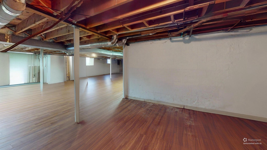 Listing Image 23