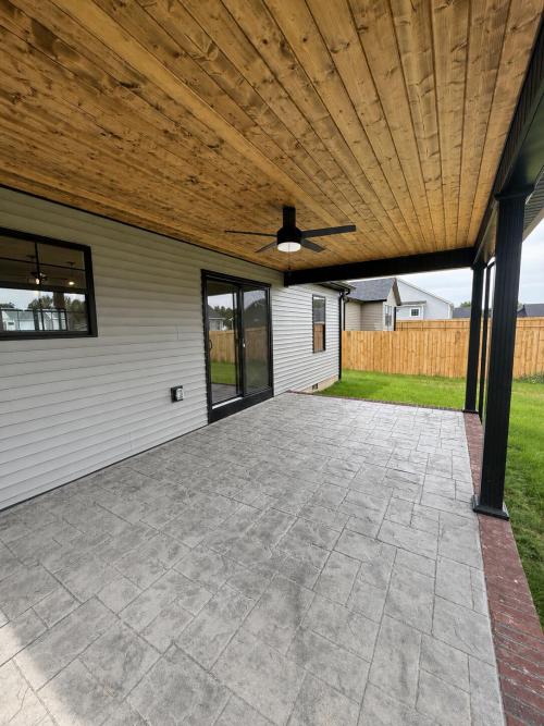 Listing Image 24