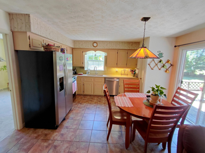 Listing Image 19