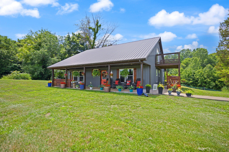 Listing Image 96