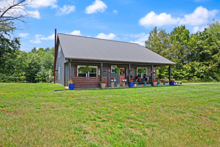 Listing Image 98