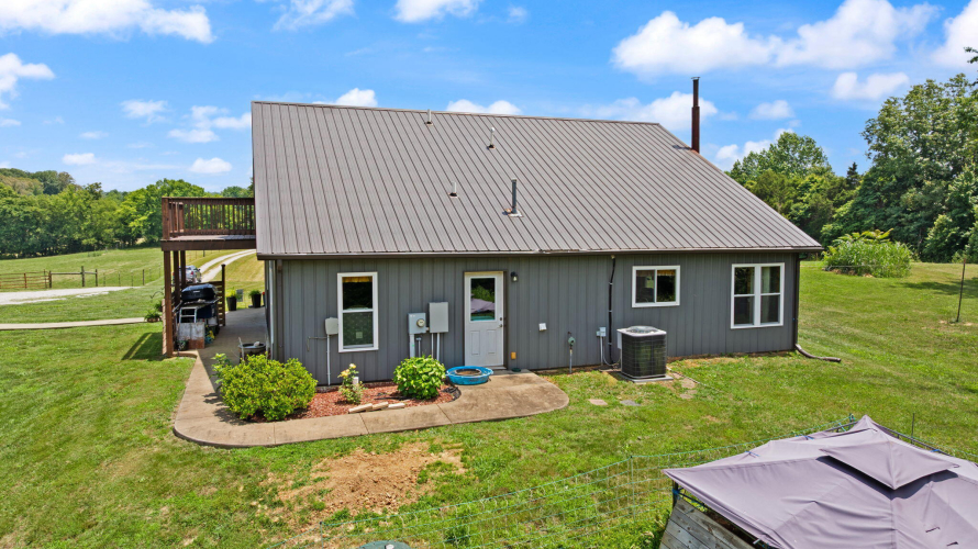 Listing Image 46