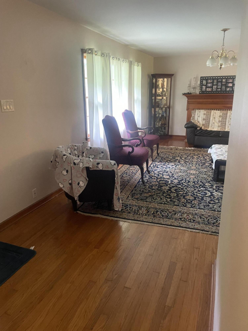 Listing Image 25
