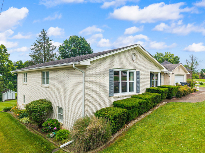 Listing Image 54
