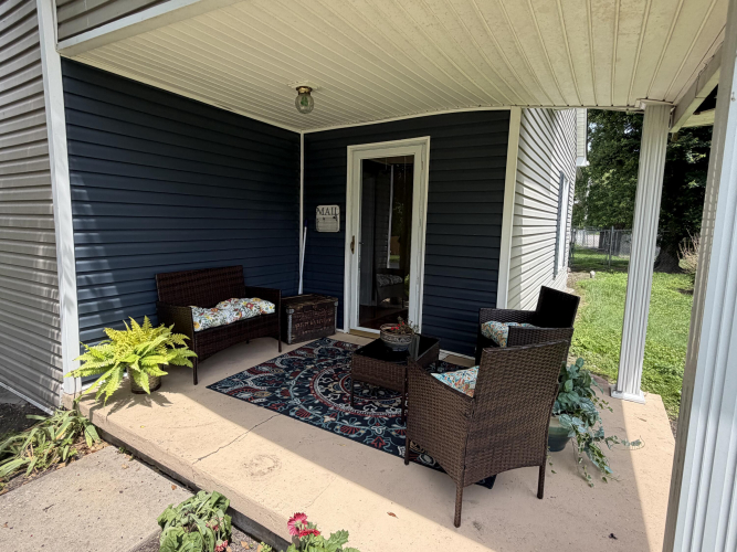 Listing Image 23