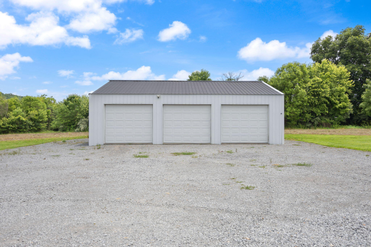 Listing Image 106