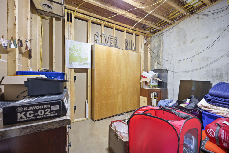 Listing Image 61