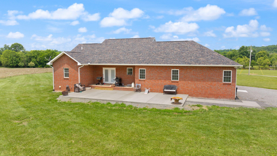 Listing Image 96