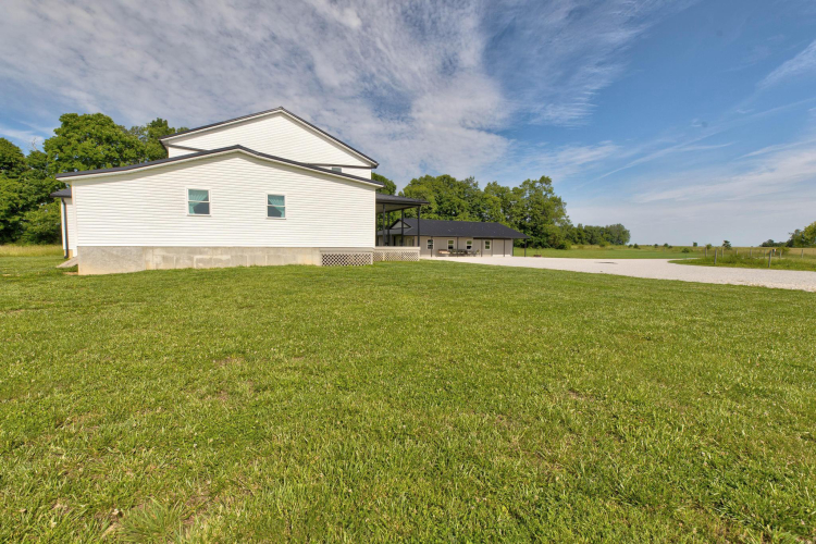 Listing Image 42
