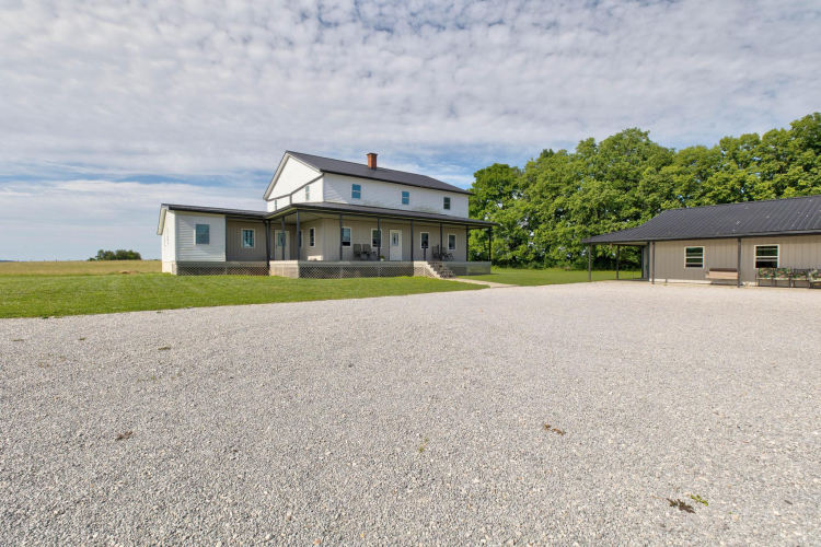 Listing Image 6
