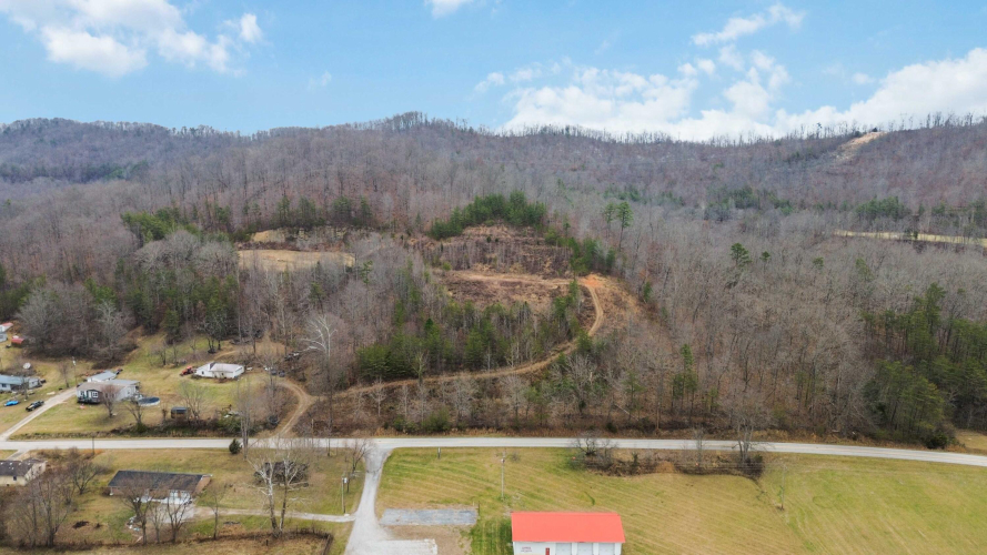 Listing Image 9