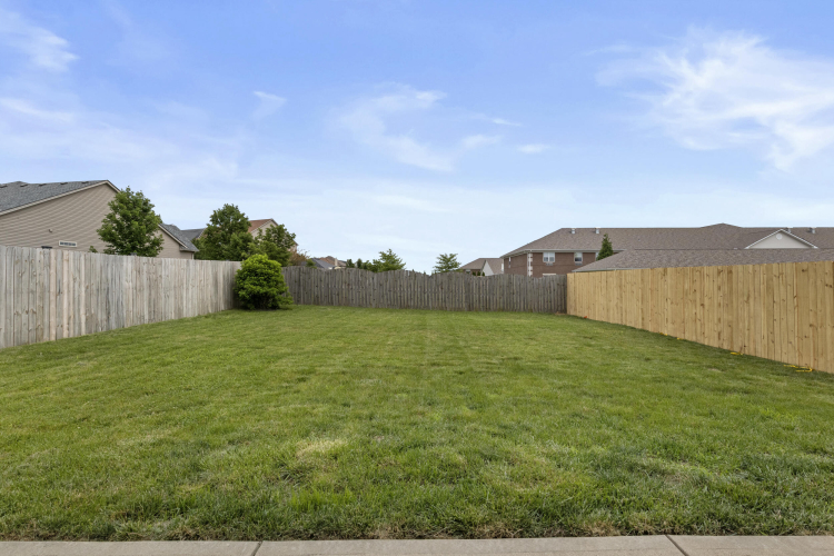 Listing Image 24