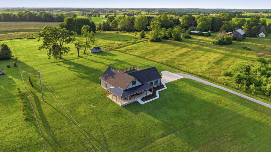 Listing Image 64