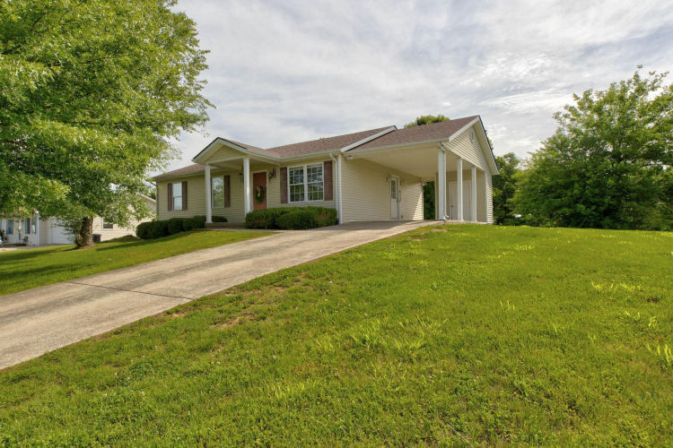 Listing Image 4