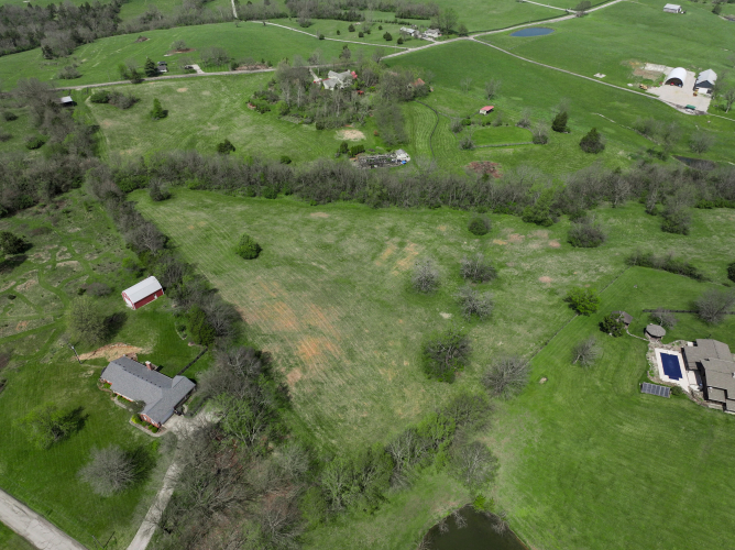 Listing Image 14
