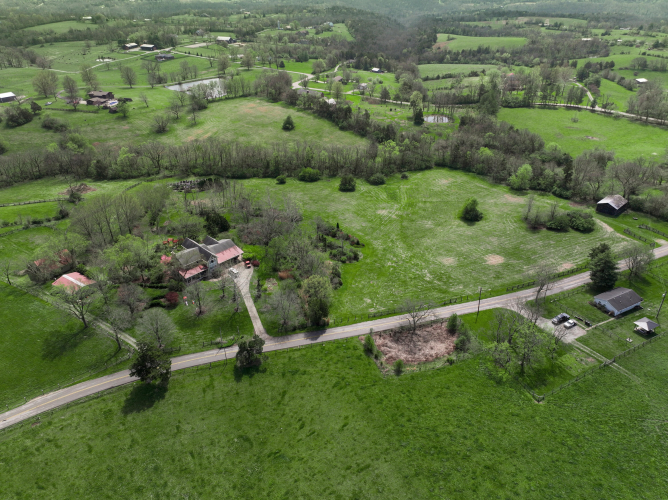 Listing Image 10