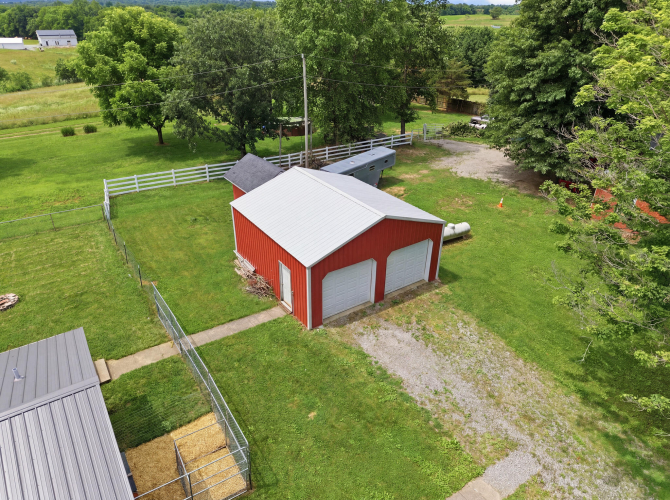 Listing Image 8