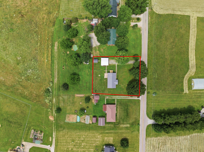 Listing Image 9