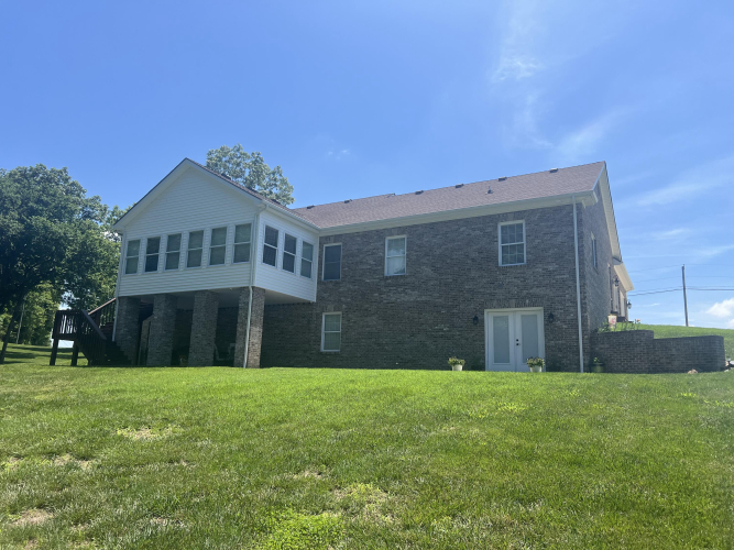 Listing Image 40
