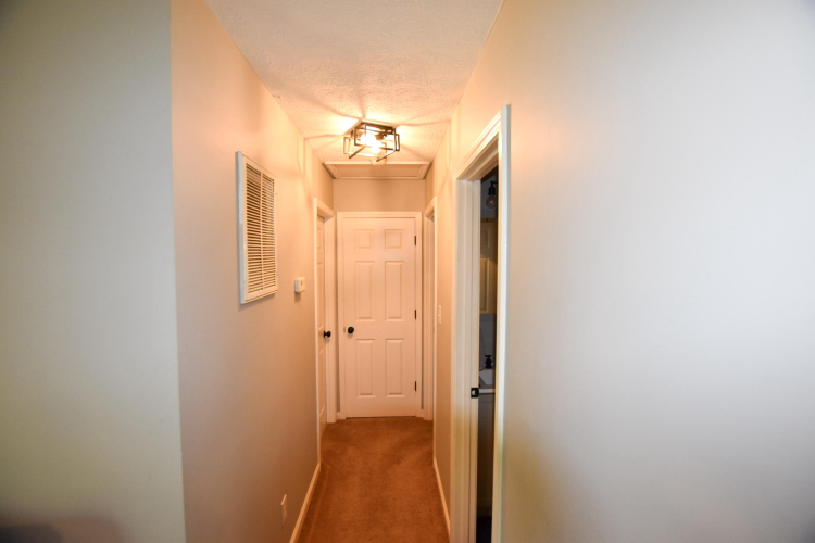 Listing Image 26