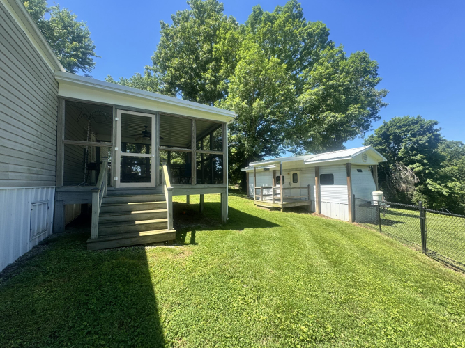 Listing Image 17
