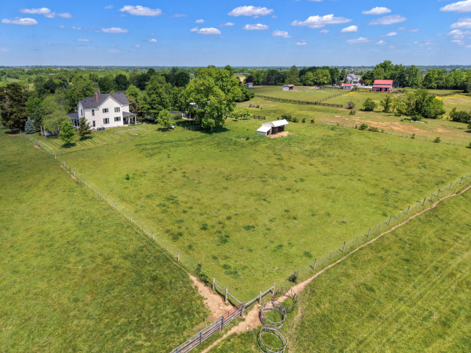 Listing Image 79