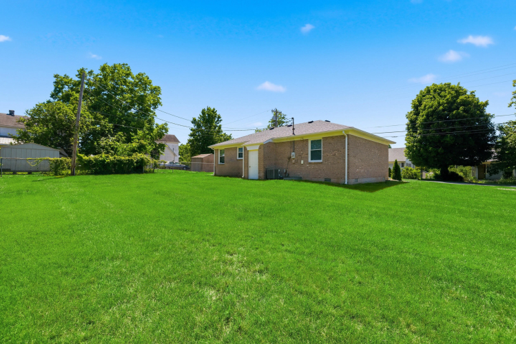 Listing Image 14