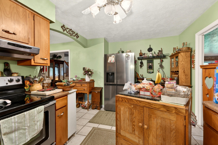 Listing Image 16