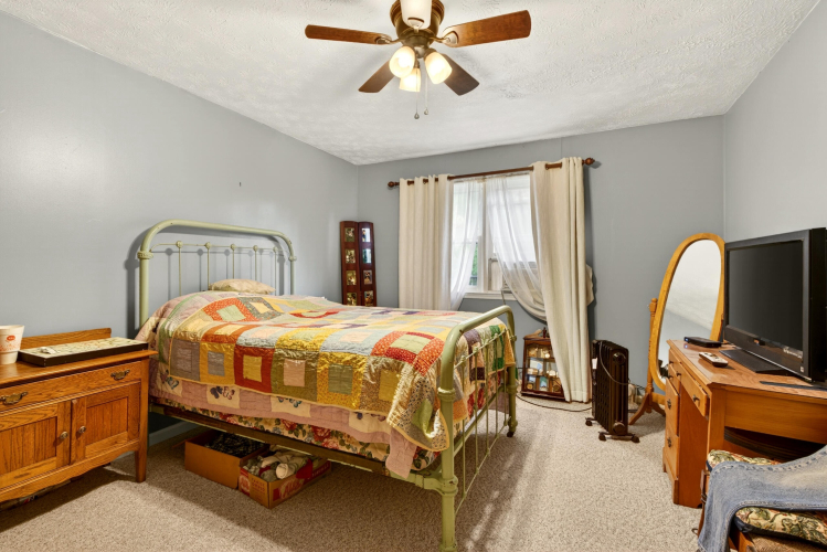 Listing Image 21