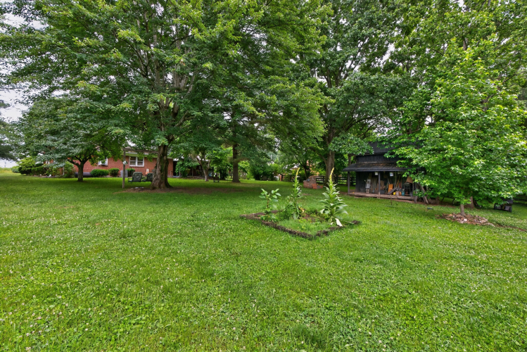 Listing Image 28
