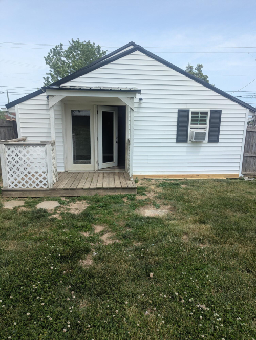 Listing Image 14