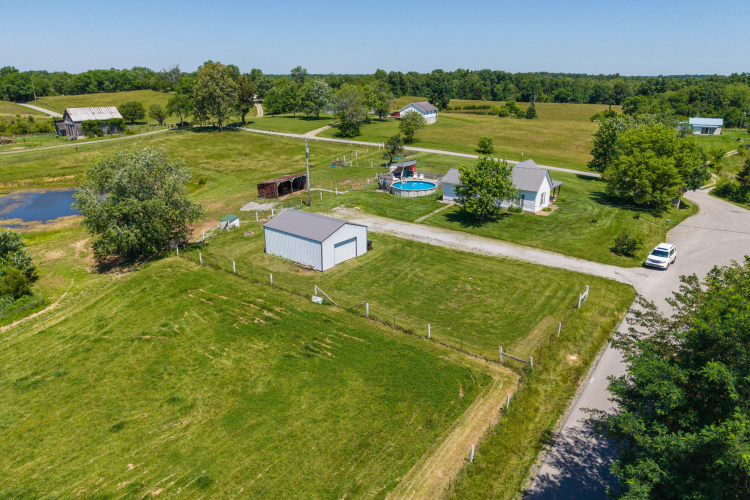 Listing Image 40