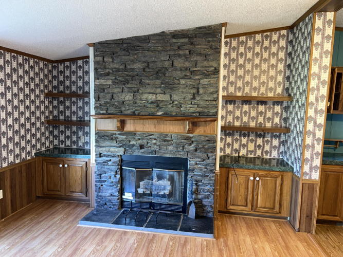 Listing Image 18
