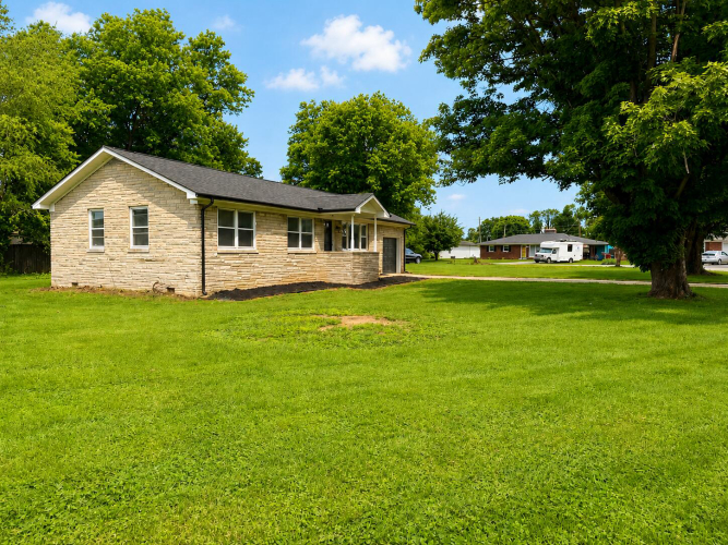 Listing Image 3