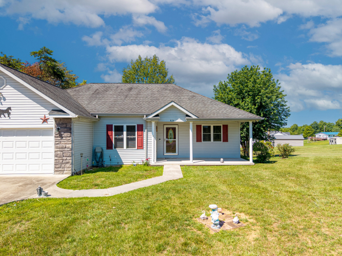 Listing Image 3